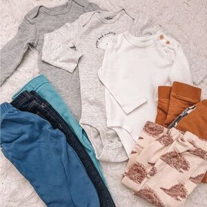 Neutral Baby Clothing Set